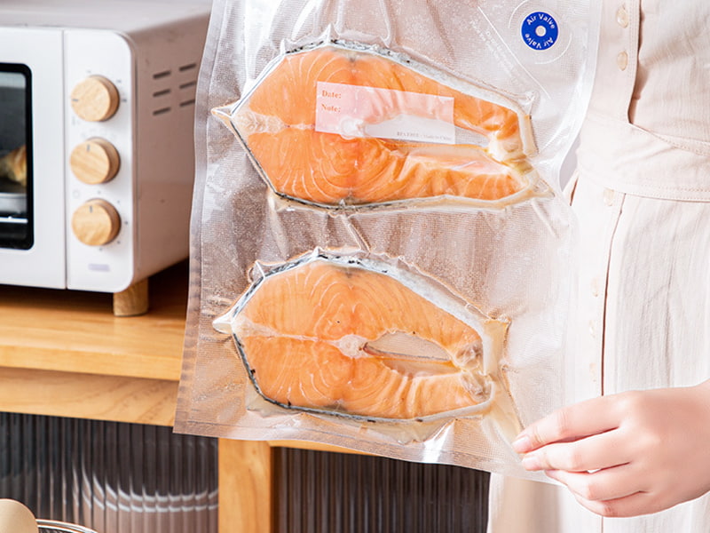 Frozen packaging bags